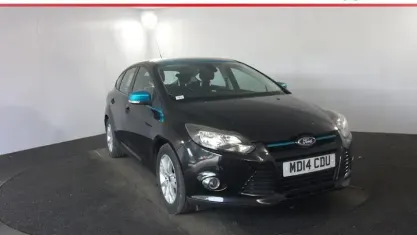 Used Ford Focus Titanium 101 HP (74 kW) 2014 Black Hatchback