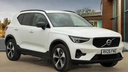 Used Volvo XC40 Plus 197 HP (144 kW) 2025 SUV