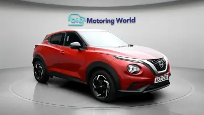 Used Nissan Juke N-Connecta 114 HP (83 kW) 2023 Red SUV
