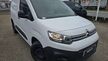 Used Citroën Berlingo 102 HP (75 kW) 2020 White MPV