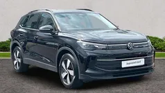 Black Used 2024 VW Tiguan Life SUV | £31,495 (Fair price)
