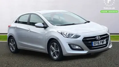 Used Hyundai i30 SE 120 HP (88 kW) 2016 Silver Hatchback