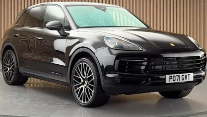 Used Porsche Cayenne 462 HP (339 kW) 2021 Jet black SUV