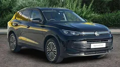Black Used 2025 VW Tiguan Match SUV | £31,750 (Fair price)