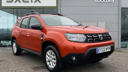 Used Dacia Duster Comfort 90 HP (66 kW) 2022 Orange SUV