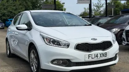 Used Kia Ceed 128 HP (94 kW) 2014 White Hatchback