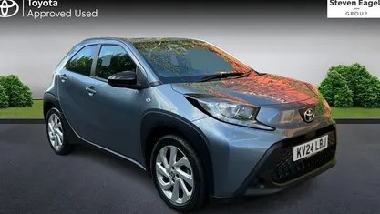 Used Toyota Aygo X PURE 72 HP (52 kW) 2025 SUV