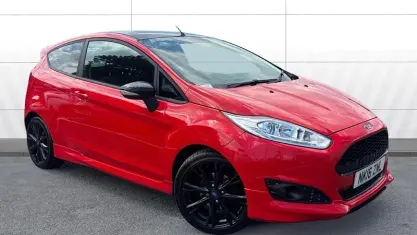 Used Ford Fiesta Zetec 140 HP (102 kW) 2016 Red Hatchback