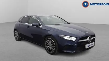Usado Mercedes A180 Executive 136 HP (100 kW) 2022 Azul Citadino