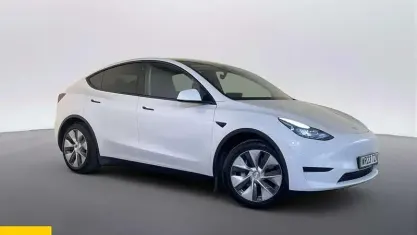 Used Tesla Model Y Standard Range 219 kW (299 HP) 2023 White SUV