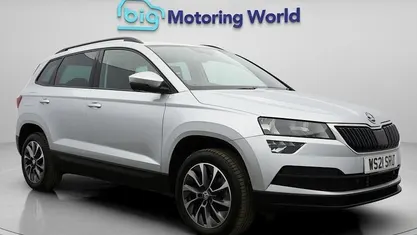 Begagnad Skoda Karoq SE Drive 150 HK (110 kW) 2021 SUV