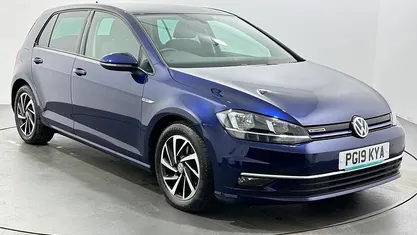 Used 2019 VW Golf VII Match Hatchback | £13,996 (Fair price)