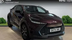 New 2025 Toyota C-HR Design SUV | £29,389 (Good price)