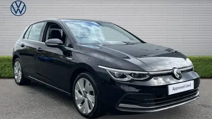 Used VW Golf VIII Style 150 HP (110 kW) 2022 Black Hatchback