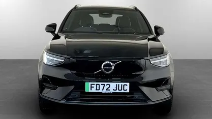 Used Volvo XC40 Core 169 kW (231 HP) 2022 Black SUV