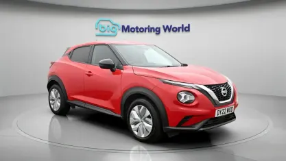 Gebraucht Nissan Juke Acenta 114 PS (83 kW) 2022 Rot SUV