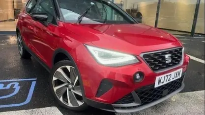 Used Seat Arona FR Sport 110 HP (80 kW) 2023 Red SUV