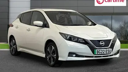 Used Nissan Leaf N-Connecta 160 kW (218 HP) 2021 White Hatchback