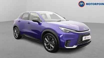 Used Lexus LBX 136 HP (100 kW) 2025 Blue SUV