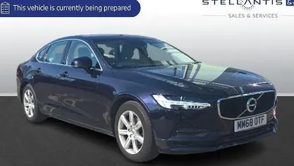 Used Volvo S90 Momentum 190 HP (139 kW) 2019 Sedan