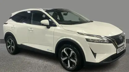 Used Nissan Qashqai N-Connecta 190 HP (139 kW) 2023 White SUV