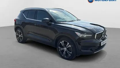 Used Volvo XC40 Inscription 197 HP (144 kW) 2021 Black SUV