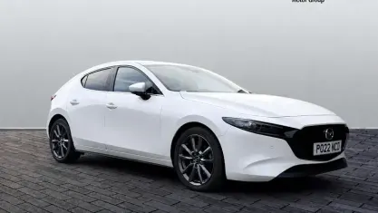 Used Mazda 3 Inclusive 122 HP (89 kW) 2022 White Hatchback