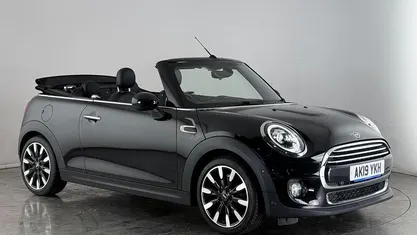 Used Mini Cooper Cabriolet Exclusive 136 HP (100 kW) 2019 Cabriolet