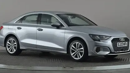 Begagnad Audi A3 Sport 150 HK (110 kW) 2023 Silver Sedan