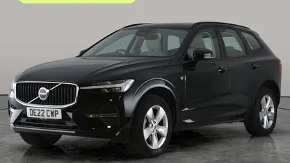 Used Volvo XC60 Momentum 250 HP (183 kW) 2021 SUV
