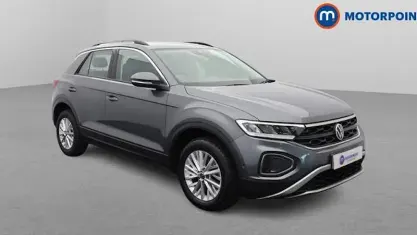 Used VW T-Roc Life 150 HP (110 kW) 2023 Grey SUV