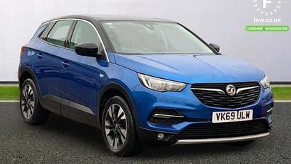 Usado Vauxhall Grandland X Sport 131 HP (96 kW) 2019 Azul SUV