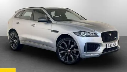 Silver Used 2019 Jaguar F-Pace SUV | £19,495 (Super price)