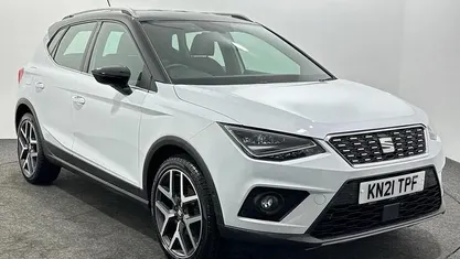 White Used 2021 Seat Arona XCELLENCE Lux SUV | £10,599 (Fair price)