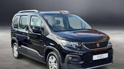 Używany Peugeot Rifter Allure 110 KM (80 kW) 2022 Minivan