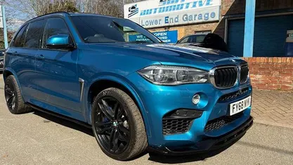 Used BMW X5 M Basis 575 HP (422 kW) 2018 Blue SUV
