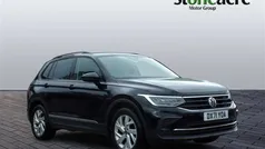 Black Used 2021 VW Tiguan Life SUV | £17,595 (Fair price)