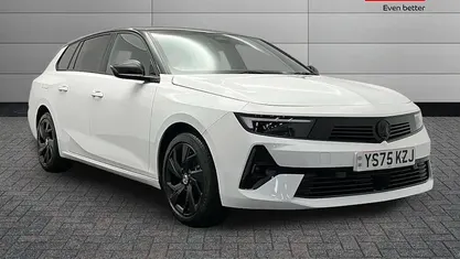 Used 2025 Vauxhall Astra Estate | £20,990 (Good price)