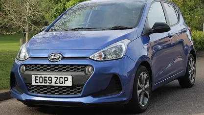 Second-hand Hyundai i10 67 CP (49 kW) 2019 Albastru Hatchback