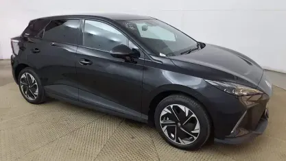 Used MG MG4 EV Trophy 150 kW (204 HP) 2025 Hatchback