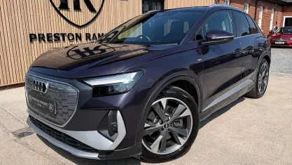 Used Audi Q4 e-tron S-Line 150 kW (204 HP) 2022 Mauve/purple SUV