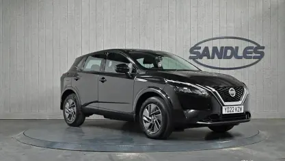 Gebraucht Nissan Qashqai Acenta Premium 140 PS (102 kW) 2022 Schwarz SUV