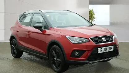 Used Seat Arona FR 116 HP (85 kW) 2019 Red SUV