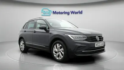 Used VW Tiguan S 150 HP (110 kW) 2022 Grey SUV