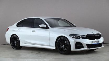Używany BMW 330 M Sport 258 KM (189 kW) 2021 Biały Sedan/Limuzyna