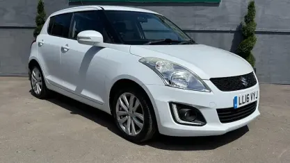 Used Suzuki Swift SZ4 94 HP (69 kW) 2016 Hatchback