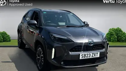 Used Toyota Yaris Cross 116 HP (85 kW) 2023 Grey SUV
