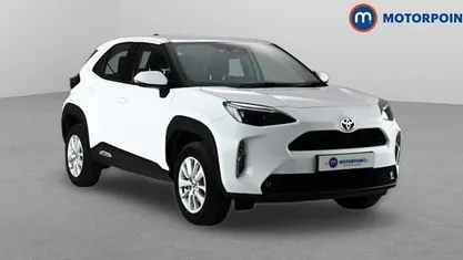 Used Toyota Yaris Hybrid 116 HP (85 kW) 2025 White Hatchback