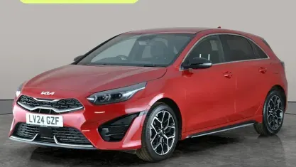 Używany Kia Ceed GT-Line 160 KM (117 kW) 2023 Czerwony Hatchback