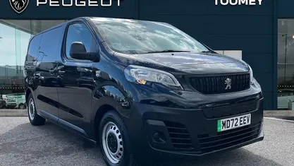 Used Peugeot e-Expert 100 kW (136 HP) 2021 Van